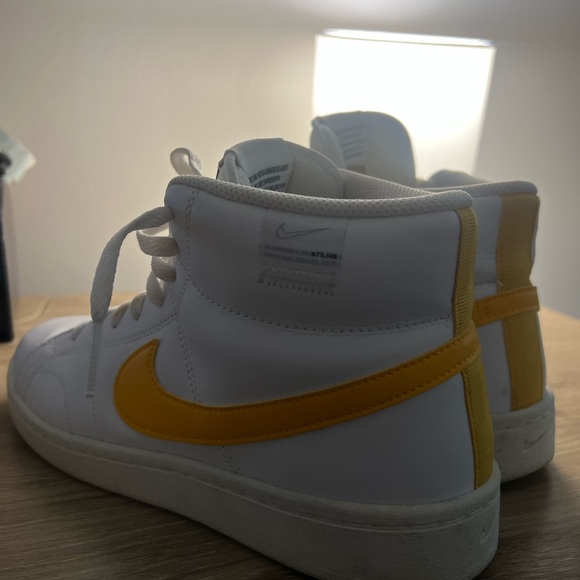 Limited Edition Nike Hightop Sneaker - Picture 6 of 9